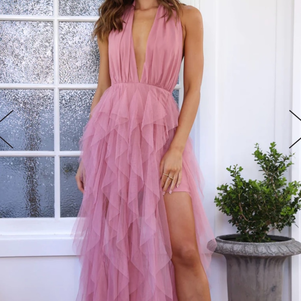 Into the Middle Tulle Halter Maxi Dress